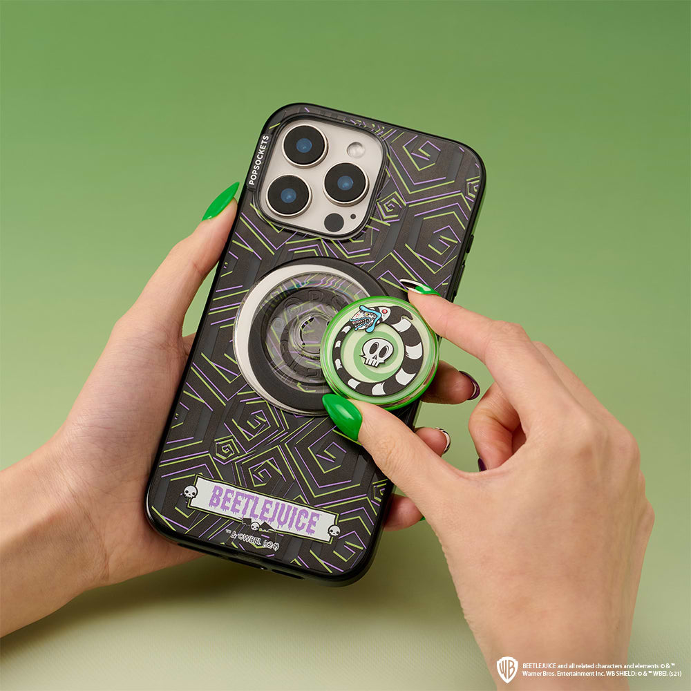 Never Trust The Living — iPhone 15 Pro MagSafe Case - US 11451