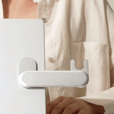 Silver— Laptop Mount - US 26107