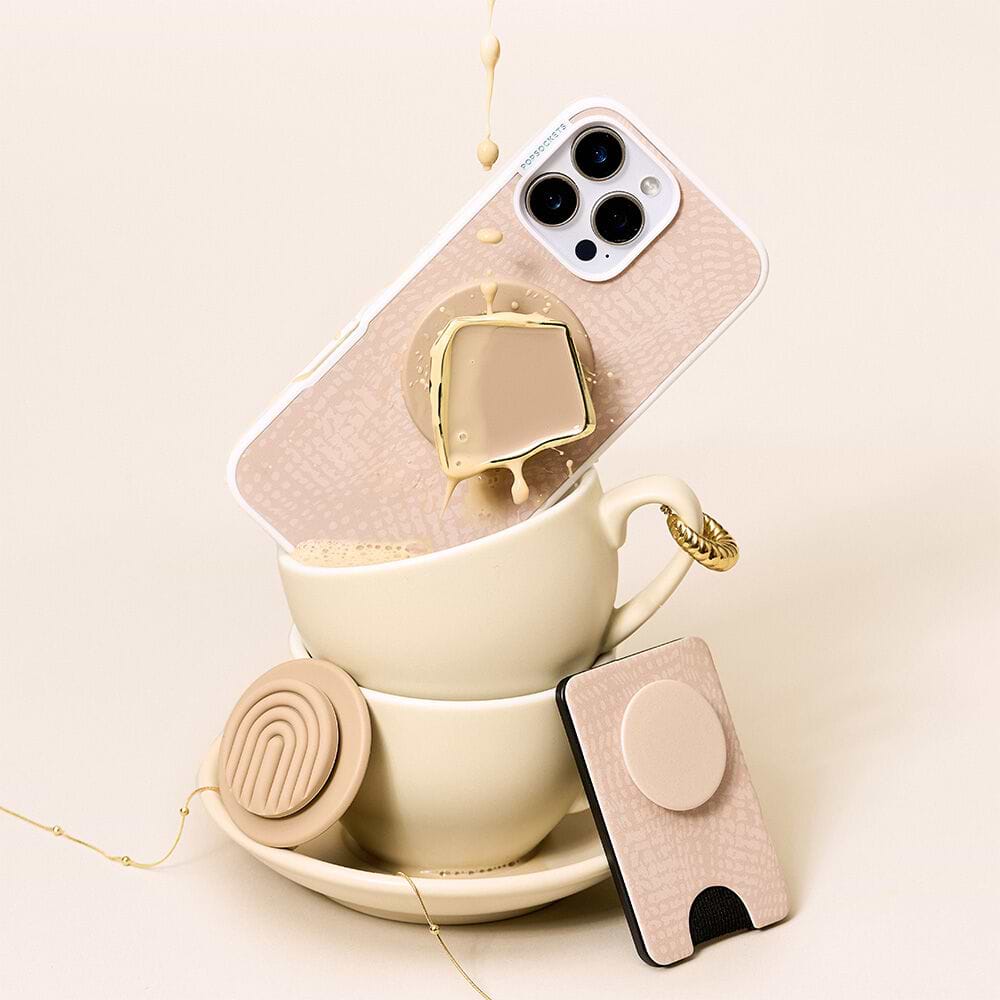 Latte Petrified — iPhone 13 MagSafe Case - US 57613