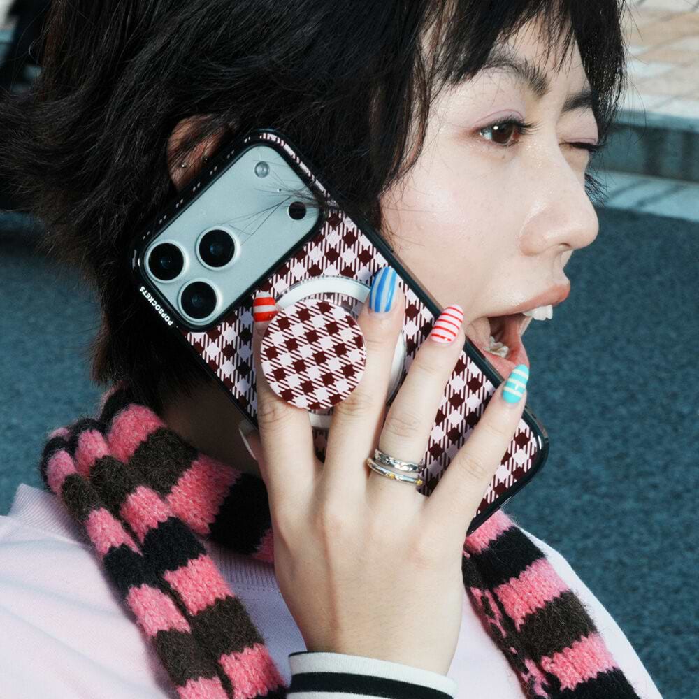 Black Cherry Gingham — iPhone 14 Pro Max MagSafe Case - US 84532