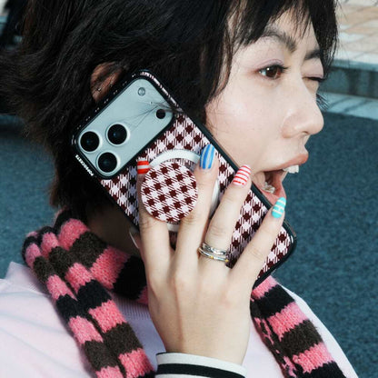 Black Cherry Gingham — iPhone 14 Pro Max MagSafe Case - US 84532